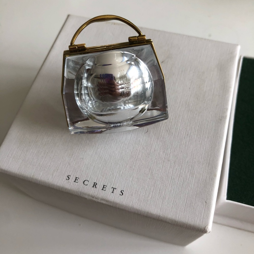Swarovski handbag clock figurine